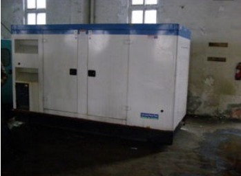 月湖康明斯150kw大型柴油二手发电机组